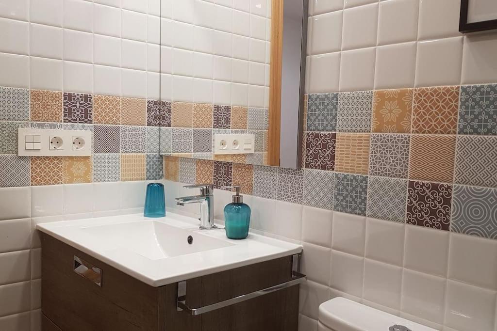 Centro Zaragoza, Con Parking Incluido Apartment Luaran gambar