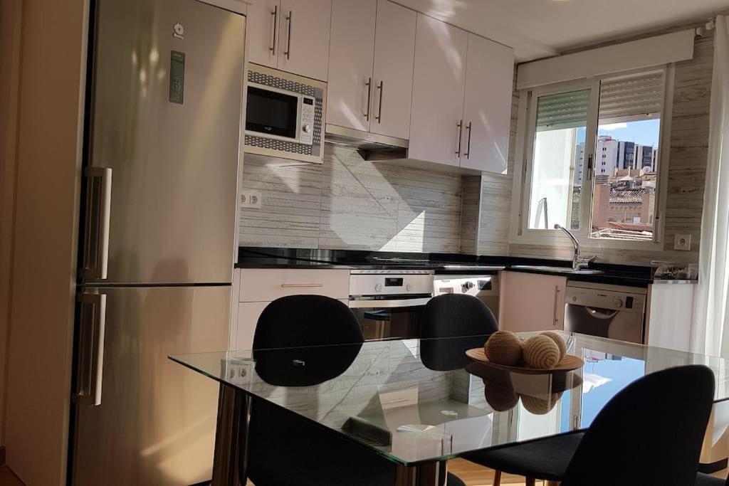 Centro Zaragoza, Con Parking Incluido Apartment Luaran gambar