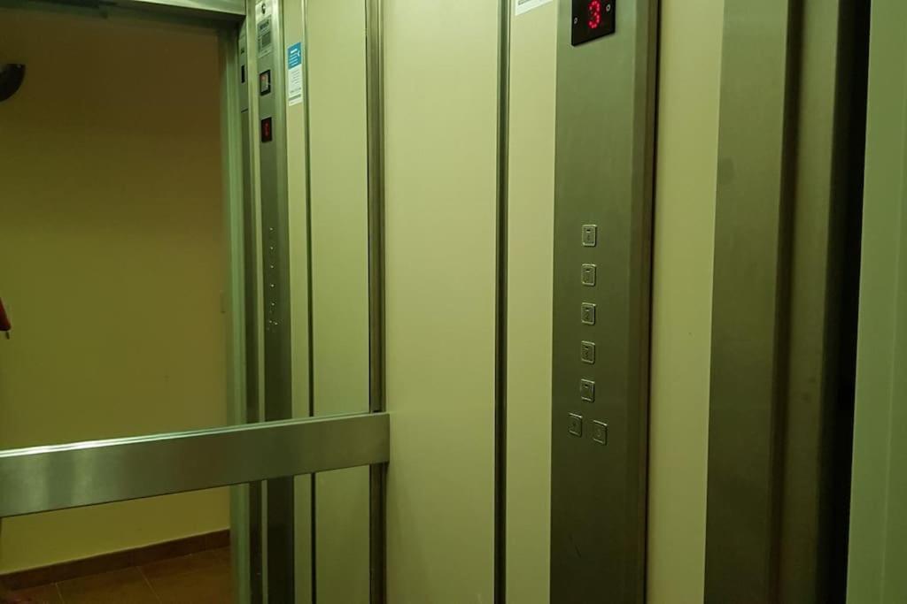 Centro Zaragoza, Con Parking Incluido Apartment Luaran gambar